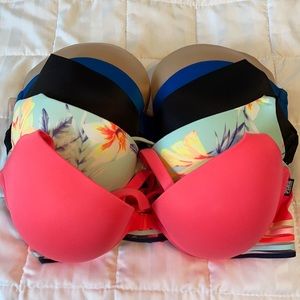 Victoria’s Secret Bras- 5 count